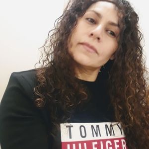 Meet your Posher, Abigail